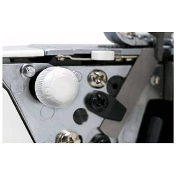 Masina de surfilat casnica cu 2 ace, 2/3/4 fire cu avans diferential si dispozitiv de înfilare ac automat JUKI MO-734